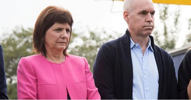 La interna entre los dos postulantes del PRO, Larreta y Patricia Bullrich se saldó con la salida de su puesto de director del Banco Ciudad del dirigente Nicolás Massot.