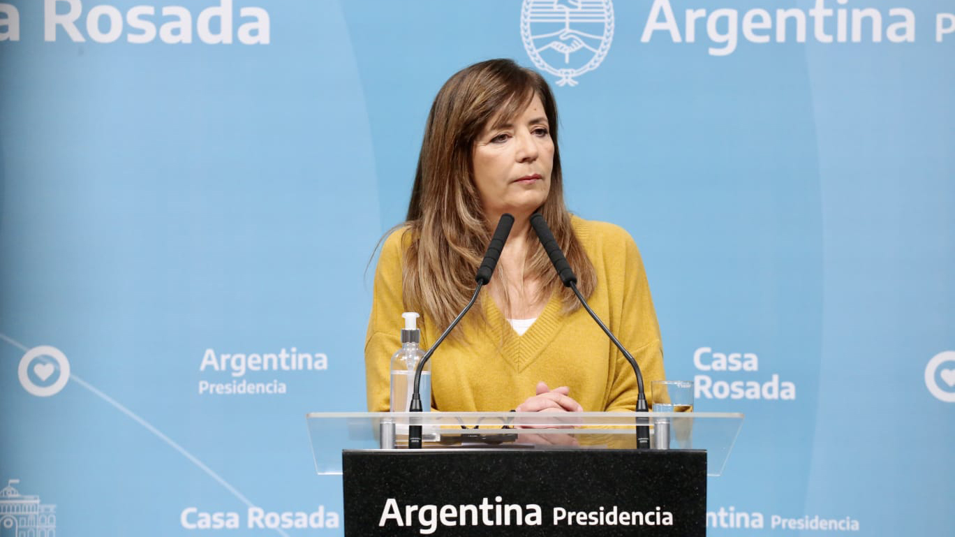 Cerruti confirmó que mañana comienza la inscripción al RASE subsidios y que la segmentación de tarifas entra en vigencia el 1 de agosto. 