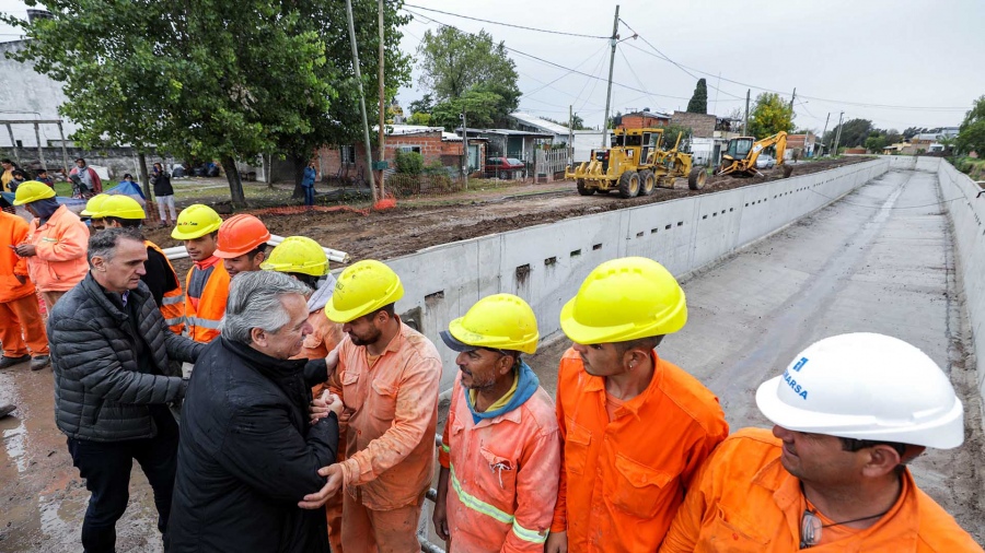 El presidente Alberto Fernández recorrerá hoy obras de repavimentación junto al ministro de Obras Públicas, Gabriel Katopodis.