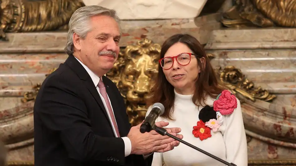 La nueva ministra de Economía, Silvina Batakis, aseguró que continuará con las metas propuestas por el Gobierno nacional.