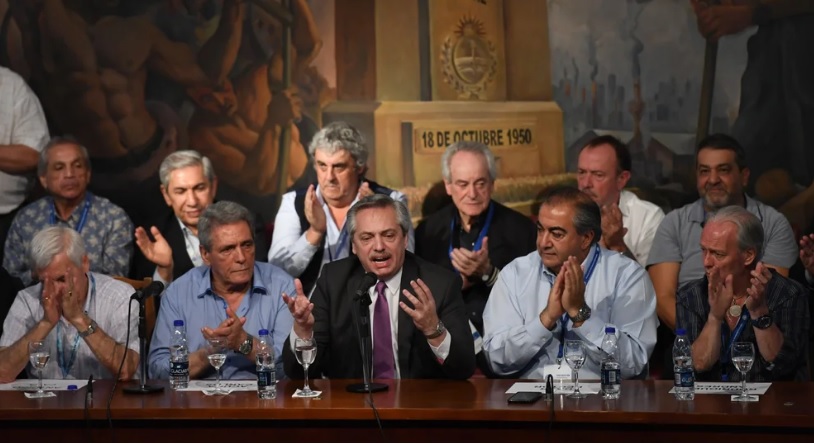 El presidente Alberto Fernández, a destiempo, le contestó a Cristina Kichner, y recalentó la previa del discurso que su vice dará esta tarde por el aniversario de Perón.
