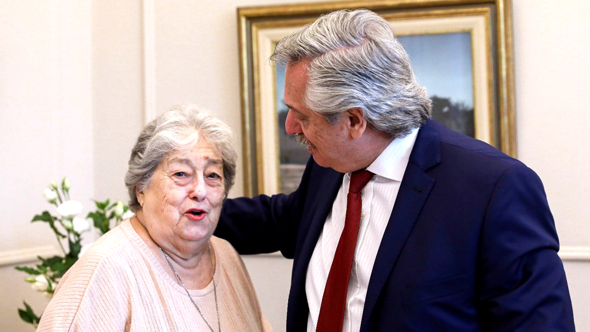 La titular de la organización de derechos humanos, Hebe de Bonafini, trató de "mentiroso" al presidente Alberto Fernández.