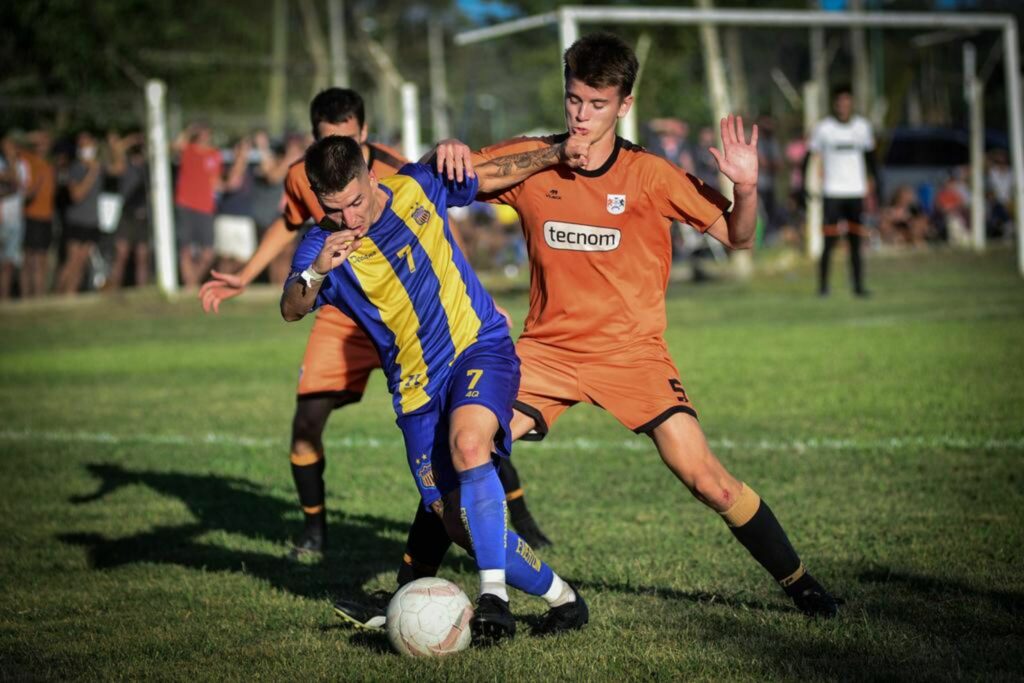 La Ley 11.929 de Violencia en el Deporte de la provincia de Buenos Aires se sancionó en 1997.