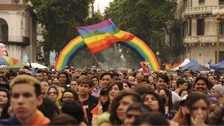 Hoy, 10 de agosto se celebra el Día Internacional del Turismo Lgbtiq+.