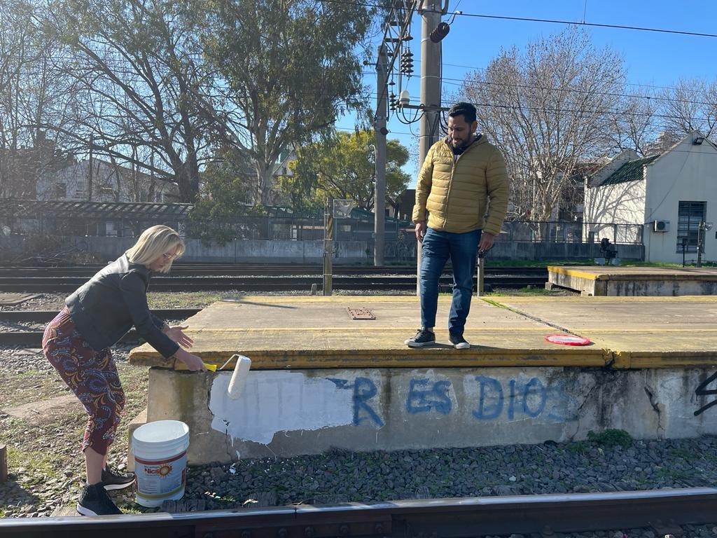 Las pintadas antisemitas fueron tapadas por el Gobierno de Lomas de Zamora.