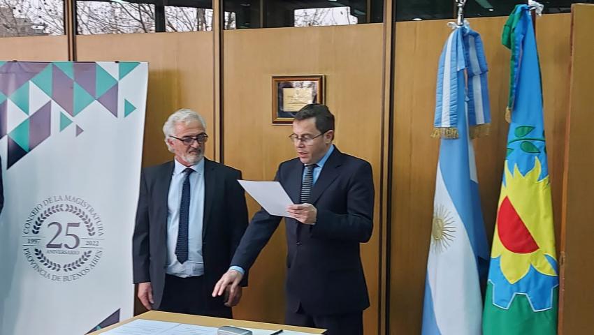 Consejo de la Magistratura bonaerense. Así juraba Mauricio "Chueco" Vivani. 