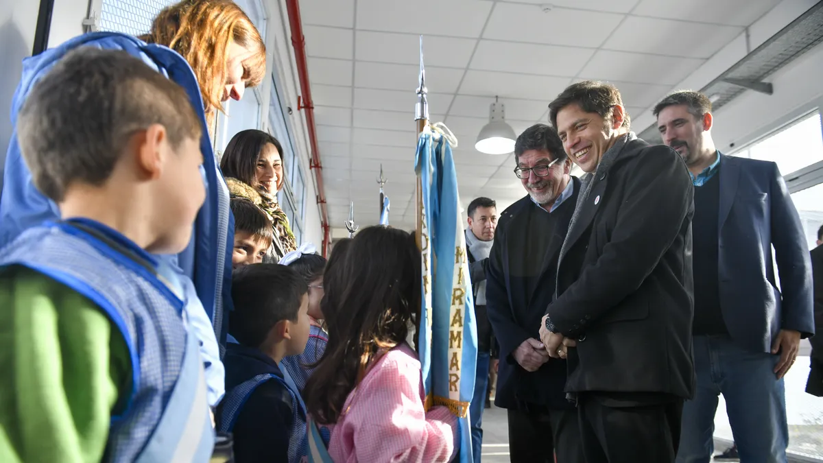 El gobernador Axel Kicillof recibirá a los estudiantes en el "Cabildo Abierto" que se desarrollará en el distrito de Miramar.