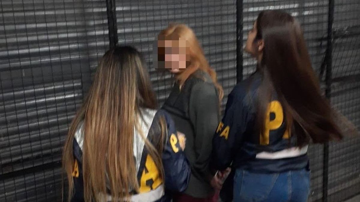 La jueza de la causa por el atentado a Cristina Kirchner dispuso la detención de la novia del principal acusado y dispuso el secreto de sumario.