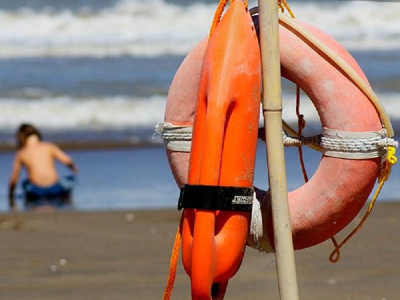 El proyecto presentado en el Concejo Deliberante solicita ampliar las fechas y horarios del servicio de guardavidas en Mar del Plata.