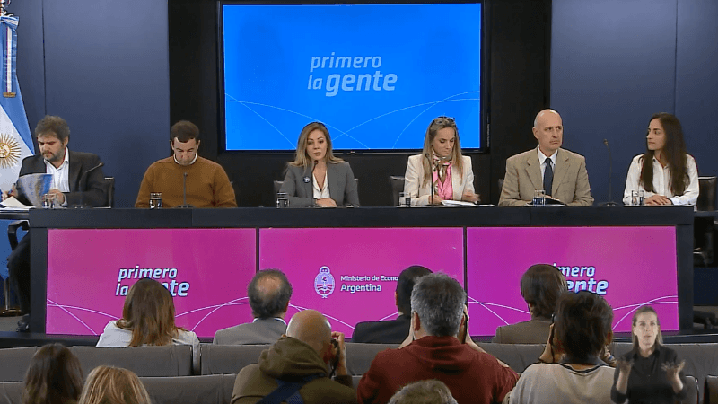 El Gobierno nacional implementó el nuevo esquema de tarifas de luz y gas el mes pasado.