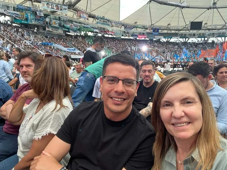 Cristian Cardozo y la senadora Gabriela Demaría en el acto de Cristina Kirchner por el Día de la Militancia. 