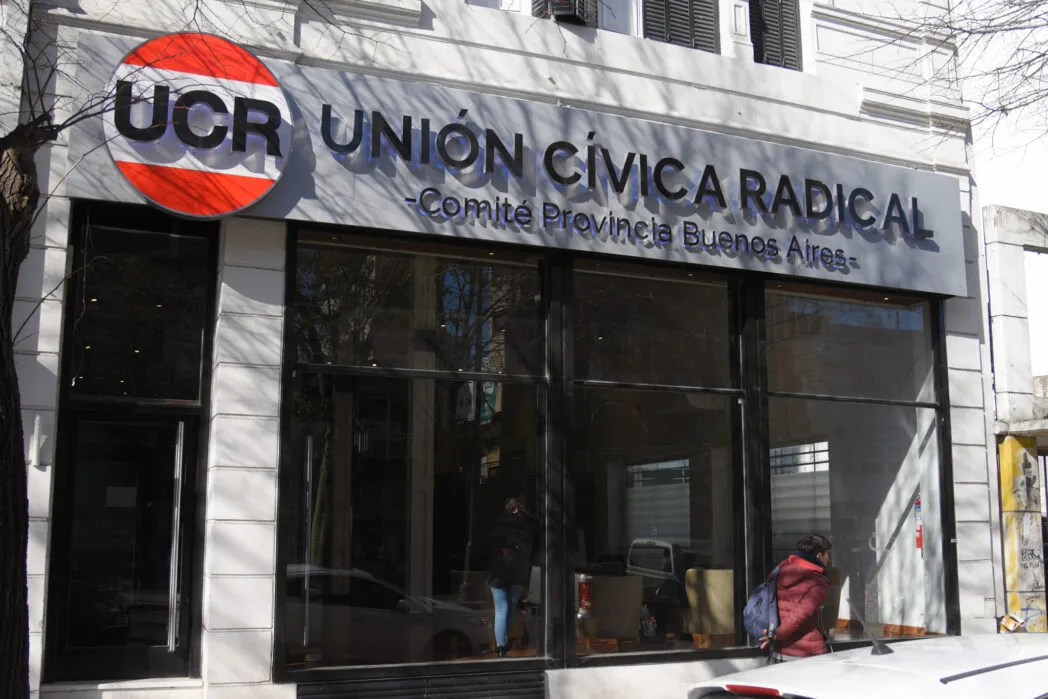 Las elecciones del radicalismo tuvieron pulseadas en 31 de los 135 distritos bonaerenses. ¿Quiénes ganaron y quiénes perdieron? Una radiografía de las internas distritales.