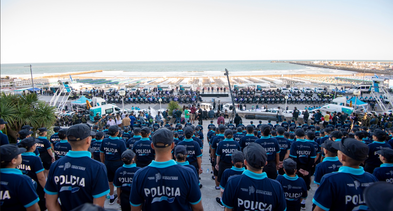 Kicillof lanzó el Operativo Sol desde Mar del Plata con 22 mil efectivos policiales. “Es récord en personal, inversión e infraestructura”, dijo.