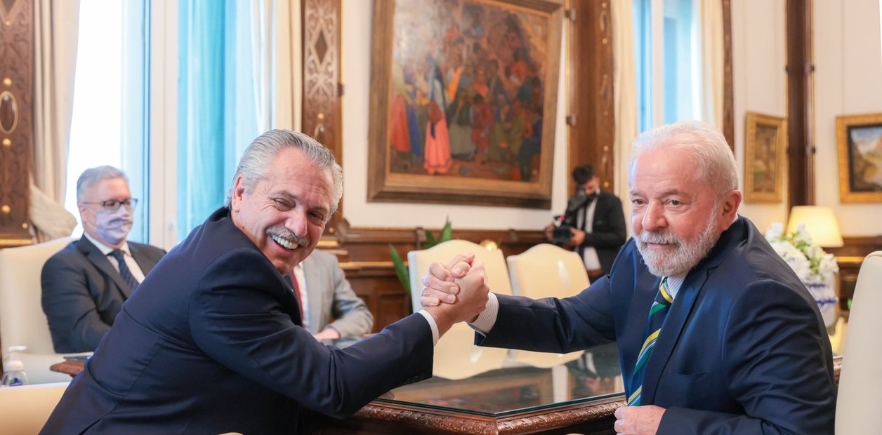 Alberto Fernández viaja a Brasil para participar de la asunción de Luiz Inácio Lula da Silva a la primera magistratura de ese país.