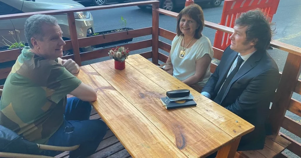 La titular del PRO, Patricia Bullrich, planteó una posible alianza con el líder libertario, Javier Milei.