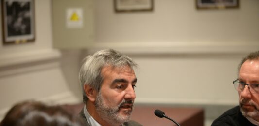 El senador boanerense del Frente de Todos, Francisco Paco Durañona, habló del DNU para ampliar la Corte que le acercó a varios gobernadores.