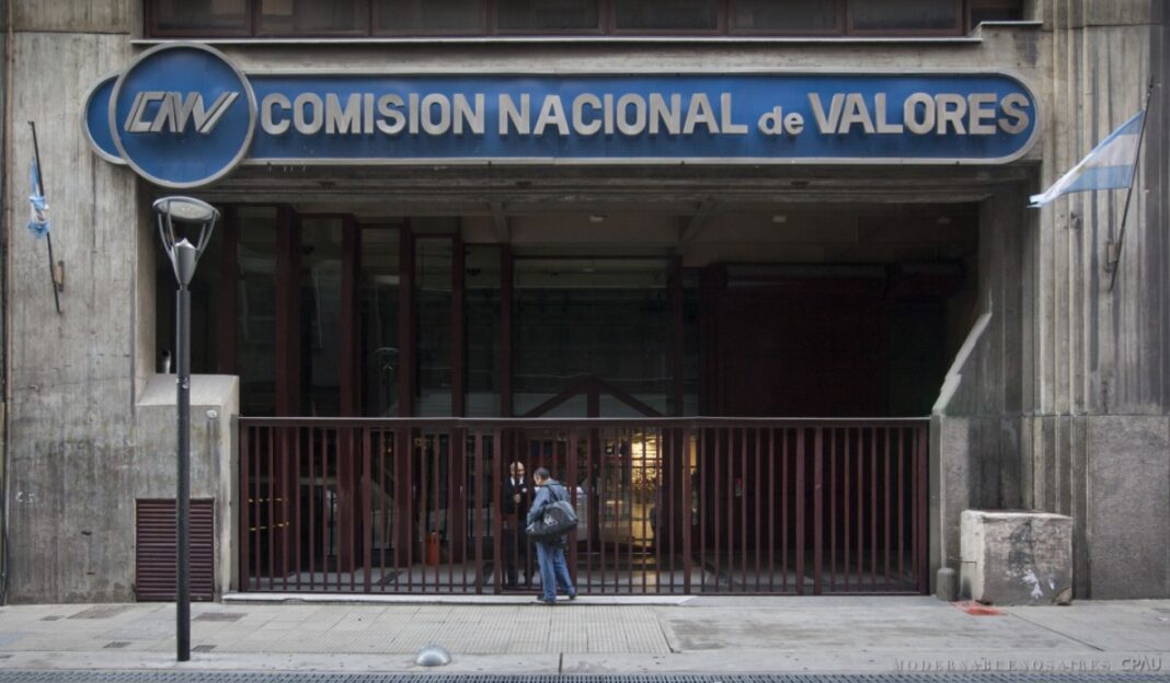 Este lunes comienzan a declarar los que operaron bonos antes del anuncio de la recompra de deuda externa.