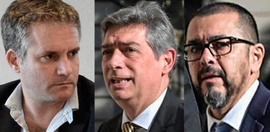 En tiempo récord, el juez Sebastían Ramos resolvió archivar una de las causas cotra Silvio Robles y Marcelo D’Alessandro por los chats del escándalo.
