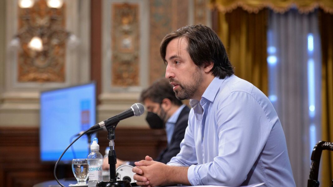 La compra de gel íntimo del Gobierno bonaerense volvió a trenzar al oficialismo y a la oposición.