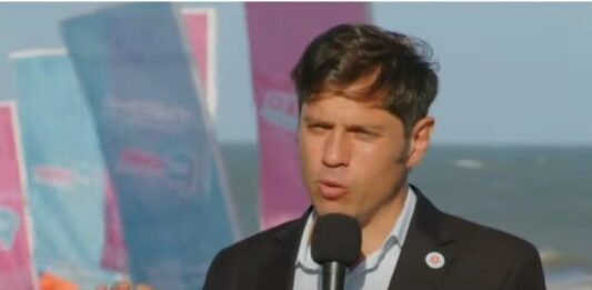 Kicillof manifestó su acuerdo con el pedido de juicio a la Corte al sostener que el fallo de coparticipación es ilegal y le saca recursos a las provincias.