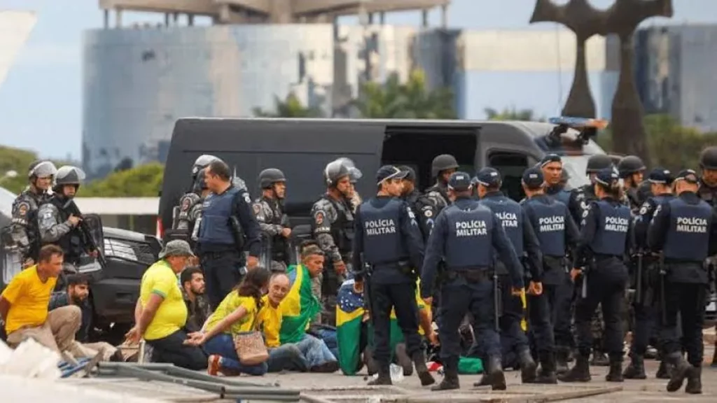 El intento de golpe de Estado en Brasil dejó un saldo de doscientos detenidos.