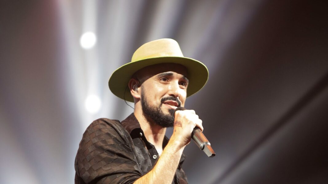 En las últimas horas el intendente de Dolores, Camilo Etchevarren, reveló quienes se subirán al escenario de la Fiesta de la Guitarra 2023.