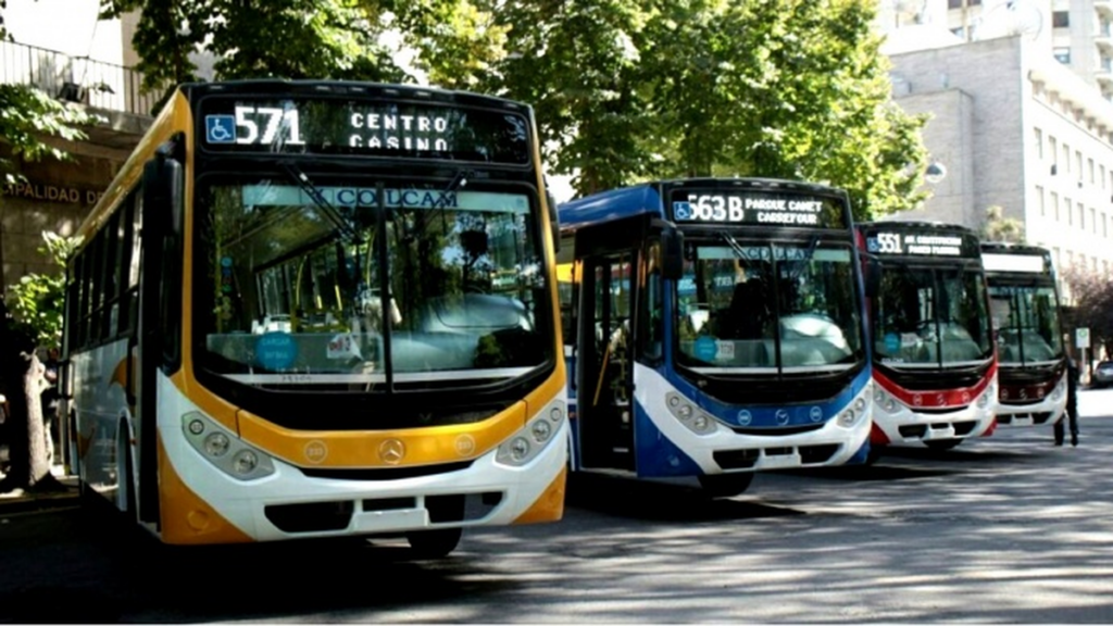 El cuadro tarifario de los recorridos más extensos de los colectivos en Mar del Plata, van desde los $ 155,86 hasta los $ 189,44.