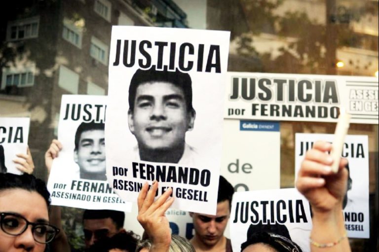 Familiares y amigos de Fernando Báez Sosa buscan justicia por el crimen del joven.