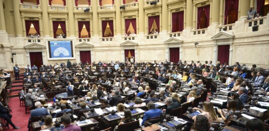 Con 134 votos a favor y 107 en contra, la Cámara de Diputados el Frente de Todos logró convertir en ley el plan de pago de deuda previsional.