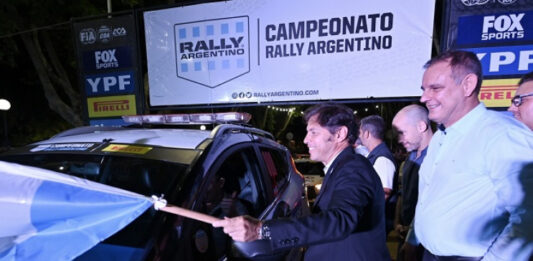 Kicillof participó en la largada promocional del "Rally Argentino" y el "Rally Mar y Sierras" en General Madariaga.