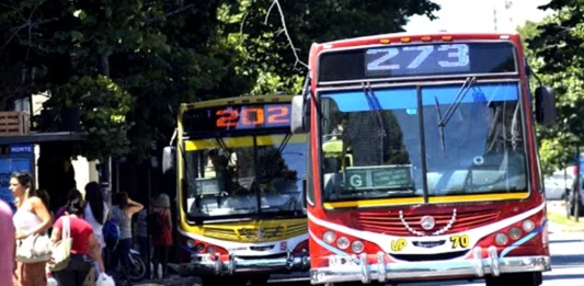 El boleto de colectivo y trenes subió un 8% el AMBA, en el quinto aumento de tarifas del año.