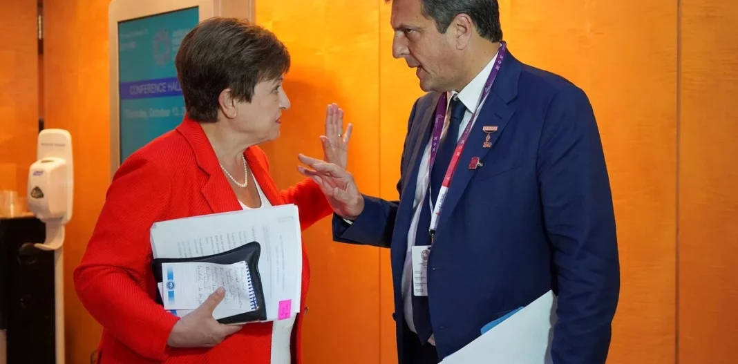 El Gobierno enviará una comitiva a Washington para terminar la parte técnica de la cuarta revisión del programa con el FMI.