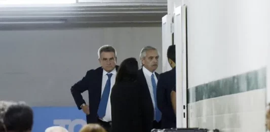 La mesa política del Frente de Todos deliberó hasta pasada la medianoche en la sede del PJ nacional. Quiénes se sentaron, las sorpresas y las diferentes tribus.