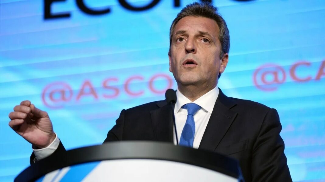 Sergio Massa apura un préstamo internacional para consolidar el nivel de reservas del país.