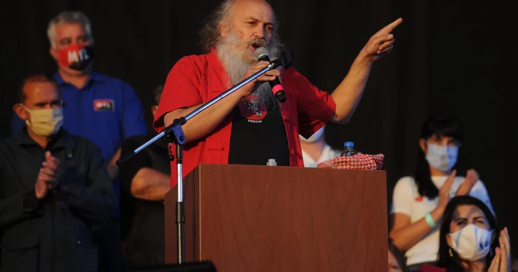 La CGT y el Movimiento Evita presionan por su lugar en la mesa política nacional del Frente de Todos convocada por Alberto Fernández.