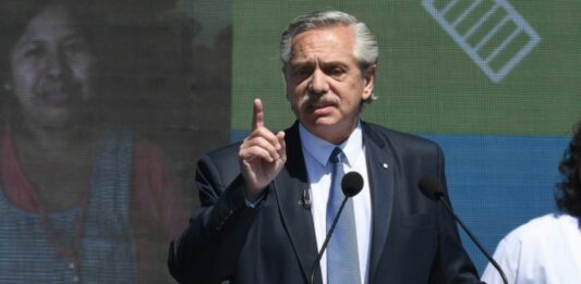 Alberto Fernández aseguró que "un Estado presente no es demagogia, es una responsabilidad".