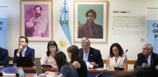 En el marco del juicio a la Corte, diputados oficialistas citaron a Marcelo D´Alessandro y Silvio Robles para la próxima audiencia de investigación del fallo de la coparticipación.