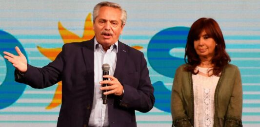 El presidente Alberto Fernández ultima detalles para convocar a la mesa política del Frente de Todos.