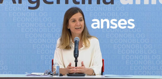 Fernanda Raverta dijo que la ANSES está trabajando para subir el tope de ingresos familiares a partir del cual se dejan de percibir las asignaciones familiares.