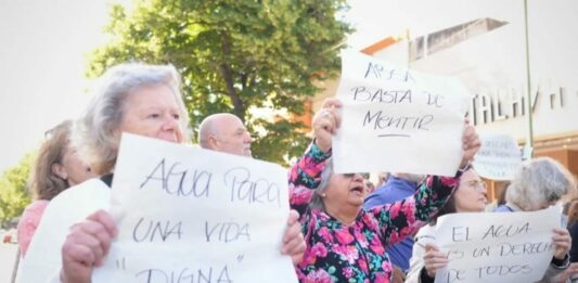 A causa de la falta de agua en la capital bonaerense, los diputados platenses de Juntos impulsaron una Comisión Bicameral para controlar de las obras.
