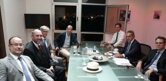 Scioli mantuvo un diálogo con el presidente de Tenaris Brasil para el armado del esquema de financiamiento del Gasoducto Néstor Kirchner.