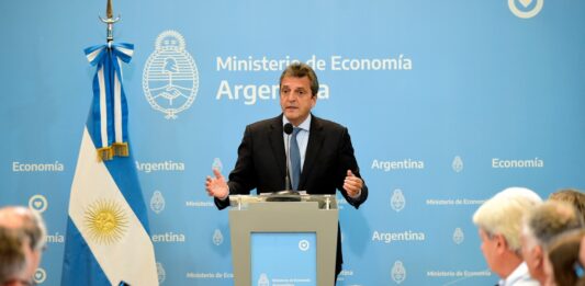 Sergio Massa resaltó que la tasa de empleo en Argentina es “la más elevada desde por lo menos el 2003”.
