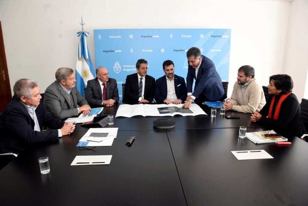 La adjudicación del Gasoducto de América.