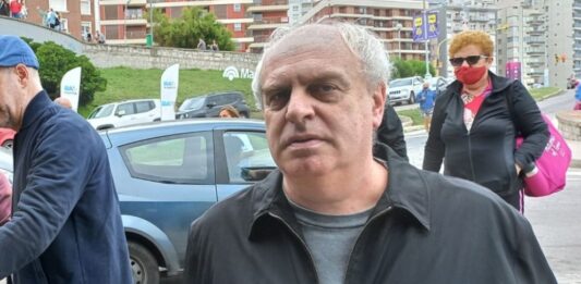 Rabinovich manifestó la necesidad de que el proyecto de explotación petrolera tenga en cuenta la generación de empleo en Mar del Plata.