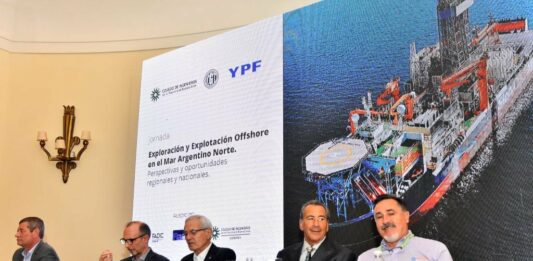 Según estiman los expertos, la exploración petrolera offshore en Mar del Plata comenzará antes de fin de año.