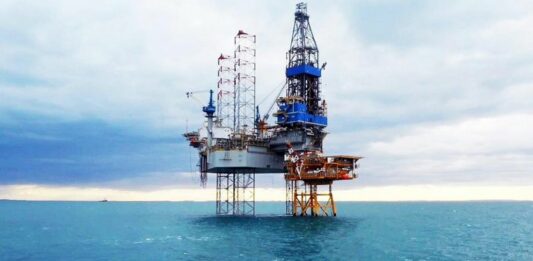 La Secretaría de Energía prorrogó el permiso de exploración a las empresas YPF y Equinor para el pozo ubicado a 300 km de Mar del Plata.