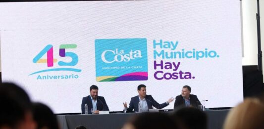 El intendente de La Costa abrió las sesiones ordinarias y superó a Kicillof con un discurso que duró tres horas y diez minutos.
