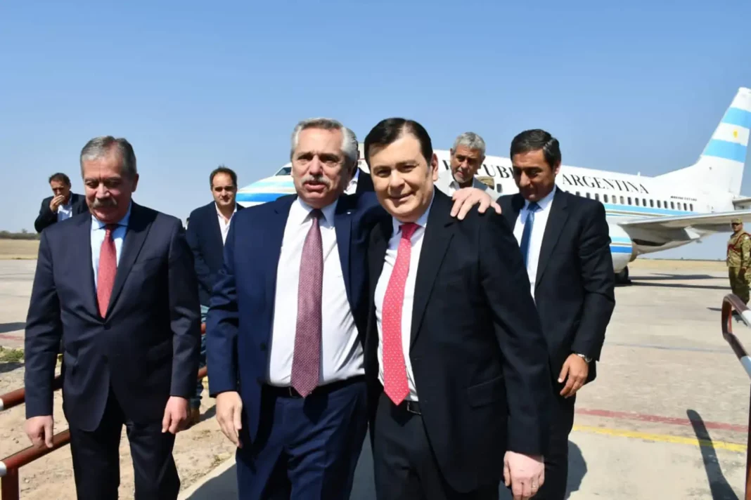 En el marco de su campaña electoral, Alberto Fernández llega a Santiago del Estero.