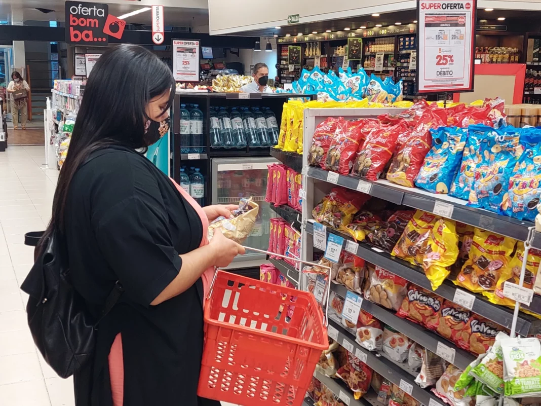 La inflación dio un golpazo a los barrios populares del Conurbano bonaerense y los alimentos aumentaron más del 10%.