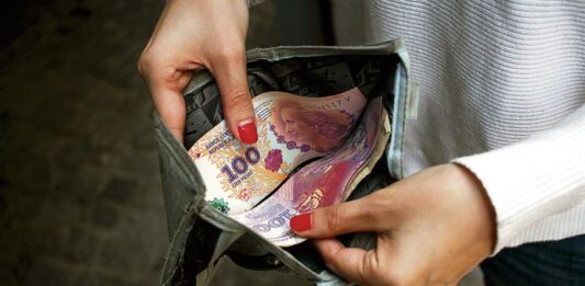 De acuerdo al índice RIPTE, los salarios registrados crecieron en julio un 7,41% y le ganaron la pulseada al 6,34% de inflación que tuvo el sexto mes del año.